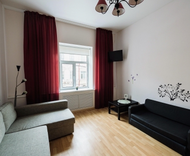 Bolshaya Sovetskaya apartment