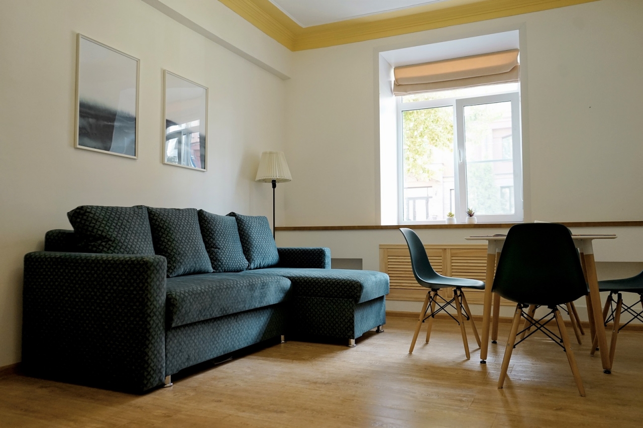 Przhevalskogo apartment